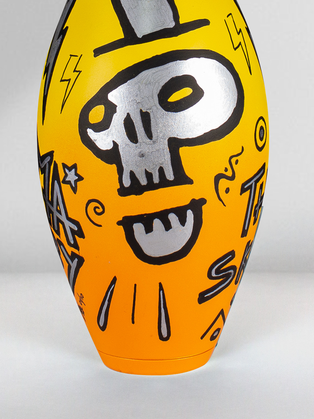 Bowling Pin The Skull Mexican Josh Mahaby Pop Art Toy 01