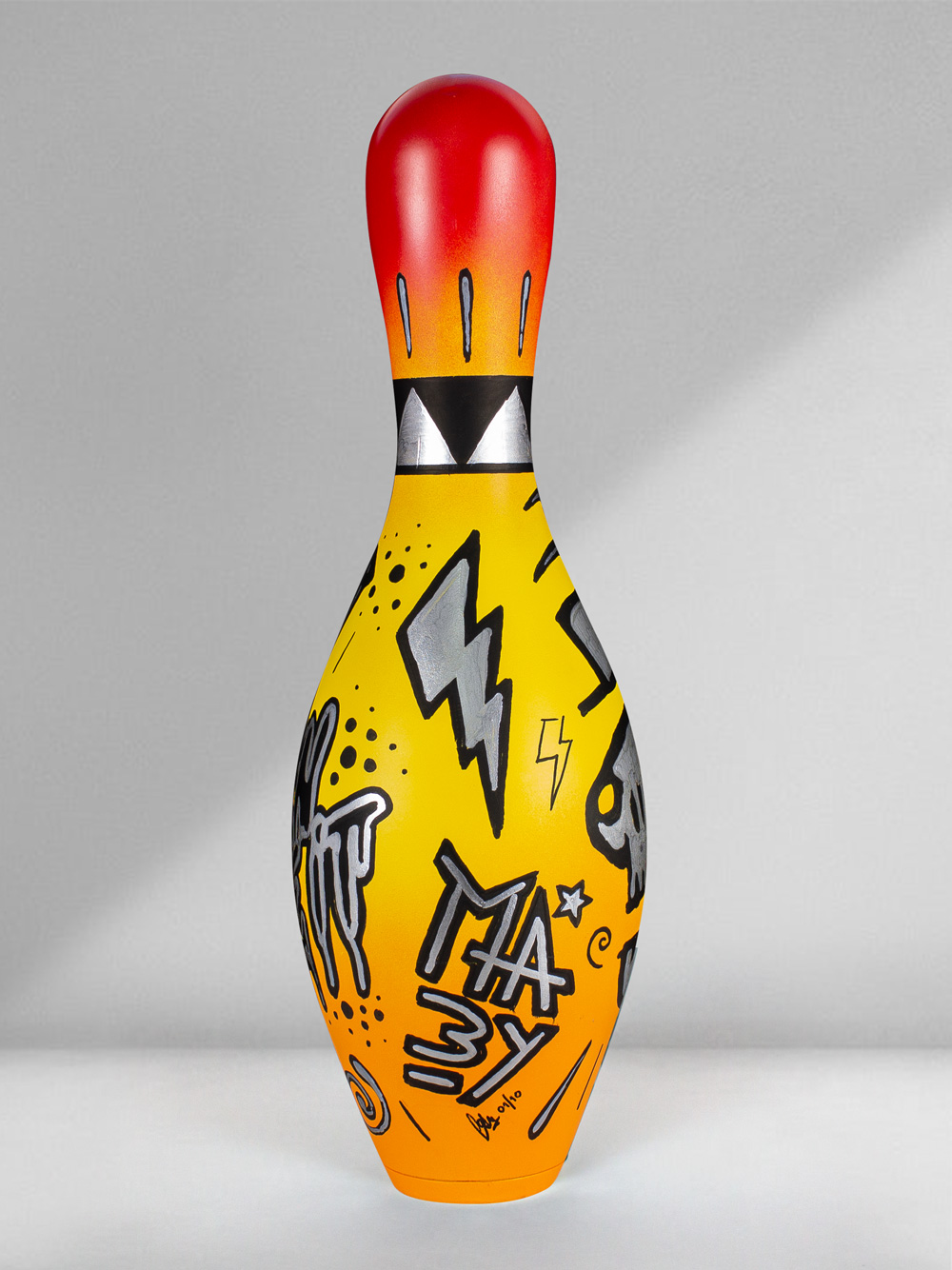 Bowling Pin The Skull Mexican Josh Mahaby Pop Art Toy 01